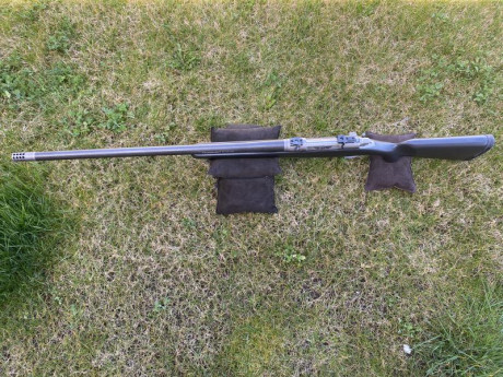 RIFLE CHRISTENSEN CAL 300WM, CULATA Y CAÑÓN FIBRA DE CARBONO, GATILLO JEWEL AJUSTE 1lb, FRENO DE BOCA, 42
