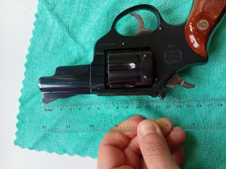 Se vende revólver Astra en 3 pulgadas, calibre 357 Mágnum y tambor de 6 disparos, alza regulable.
Impoluto 00