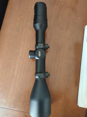 Se vende en perfecto estado un Meopta Meostar R1 3-10x50 con funda de transporte Venator

Precio 500€ 01