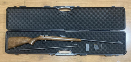 Vendo Carabina CZ 457 Jaguar XII, calibre 22LR más cañón intercambiable Magnum 22WMR guiado con la propia 00