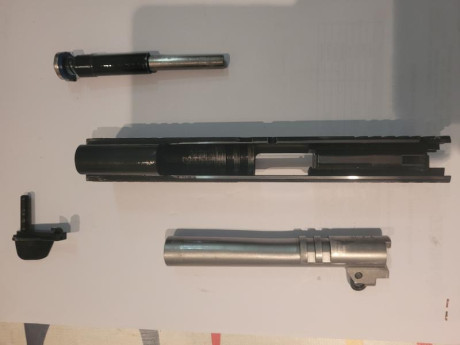 Vendo STI Edge de 9m/m
Con las siguientes modificaciones:
•Seguros con aleta sobredimensionada, marca 02