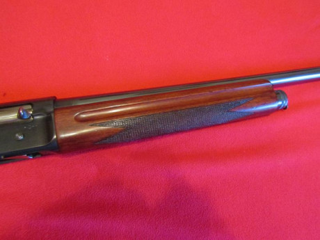 Hola,
Vendo Semiautomática FN Browning de fabricación belga, cañón de 68 cm y choke cyl (5*), con sistema 11