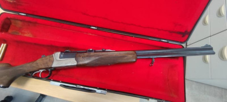 Hola a todos, acabo de adquirir un express superpuesto Krieghoff en calibre 9,3x74r de segunda mano y 02