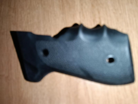 Cachas para pistolas vector z88 en buen estado precio 27 con envio 00