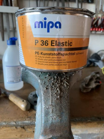 Buenas compañeros, alguien tiene idea o conoce algún liquido o producto para reparar rozaduras o arañazos 01