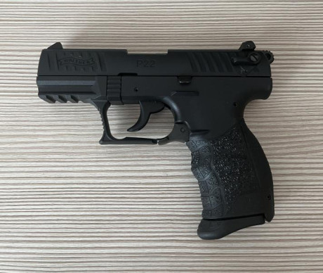 Hola,

Pongo a la venta mi Walther P22Q en estado impoluto. Incluye dos cargadores (uno de ellos con apoyo 01