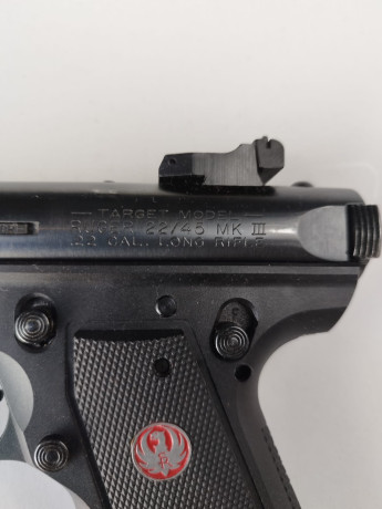 En venta a petición de un amigo.
Pistola Ruger MKIII 22 l.r.
Perfecto estado, dos cargadores, caja original 12