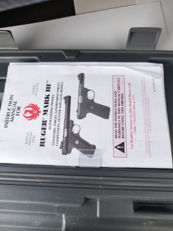 En venta a petición de un amigo.
Pistola Ruger MKIII 22 l.r.
Perfecto estado, dos cargadores, caja original 20