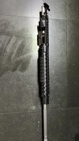 Ar 15 
Rifle sabré calibre 222 r
DOS cañones adicionales 6.5
Kit del calibre 22 lr
Recambios varios agujas 20
