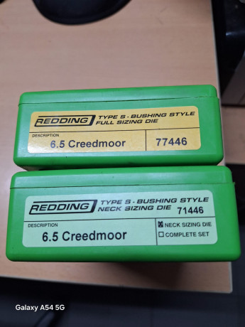 Buenos días.
Se venden dos dies Redding 6,5 Creedmor. 
Concretamente las referencias :
- 77446 , Full 00