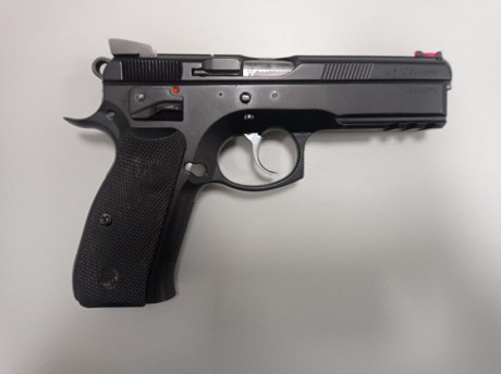 Vendo pistola CZ ideal para ipsc con mejoras de gatillo guía de muelle muelle corredera , 3 CARGADORES 02