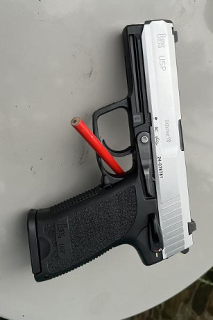 Vendo pistola Hk usp bitono (está como nueva) muy pocos disparos. Esta guiada en F y se puede ver en Gijon.
Pistola 00