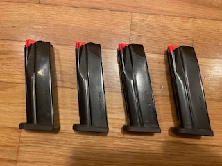 Se venden 4 cargadores de 15 cartuchos de capacidad para Glock 43X /48. Metálicos marca Shield precio 00