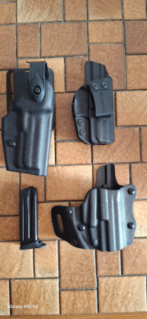 Buenas a todos, vendo, por cambio de arma, funda Safariland 6280, funda Safariland PRD 547 (está recortada 02