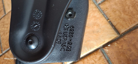 Buenas a todos, vendo, por cambio de arma, funda Safariland 6280, funda Safariland PRD 547 (está recortada 00