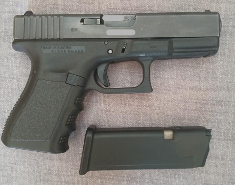 Vendo Glock 19 gen 3 guiada en F con 3 cargadores, caja, manual de instrucciones, baqueta y feminela.
Para 01
