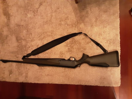 Hola, si alguien está interesado en comprar un  Browning 300wm  semiautomático zurdo yo tengo uno nuevo 01