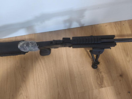 Hola compañeros , vuelvo a poner anuncio de carabina monotiro chiappa littler badger 17hmr ..no se que 00