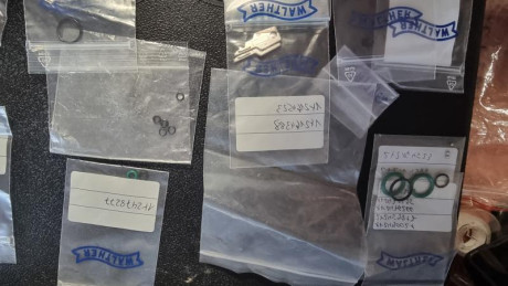buenas pongo a la venta pistola walther cp2 con el kit botella 12g
y un monton de repuestos. el precio 02