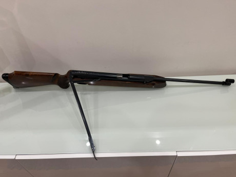 Buenas tardes,
Vendo mi Feinwerkbau 150 por no usarla y para hacer sitio. La carabina se encuentra en 11