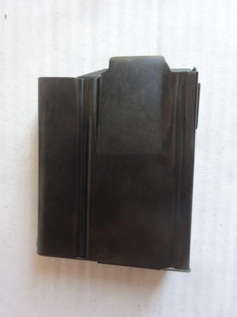 Se vende cargador PROMAG, con capacidad para 10 cartuchos del .308.

 No ha sido nunca utilizado .

Precio 10