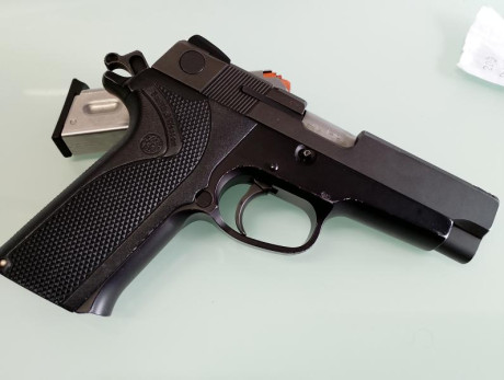 Se vende pistola s&w 910, en 9mm parabellum.
Un cargador.
En buen estado de funcionamiento.
Precio 10