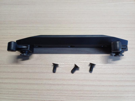 VENDO Montura MAUSER de carril para visores Zeiss en perfecto estado.
Está en un M03.
Precio: 290€
Muchas 01