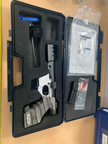Vendo por cese de actividad Walter GSP prácticamente nueva .
Apenas ha tirado 400 cartuchos .
Comprada 02