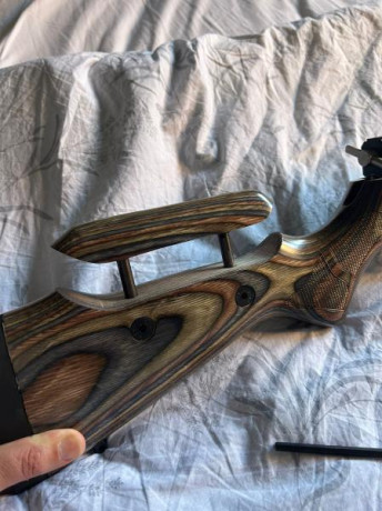 Buenas

Pongo aquí a la venta una preciosidad de un compañero del grupo de tiro, que no tiene cuenta abierta 50