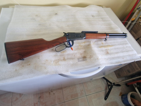 Por circunstancias un amigo tiene que deshacer de varias armas. Hago un listado para su mejor lectur
--Marlin1894S, 00