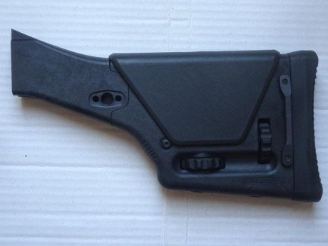 Se vende culata reglable MAGPUL PRS2, con el  acople para fusiles tipo FAL . 

No ha sido nunca utilizada, 01
