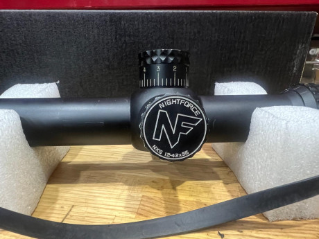 Vende un amigo: Visor NIGHTFORCE NXS 12-42 x 56. 1/4 MOA Ha vendido el rifle y ahora vende el visor. Funciona 02