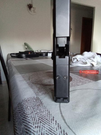 Buenas tardes compañeros me llamo Víctor. Compré una Glock 34 , tengo un pequeño problema desmonte el 40