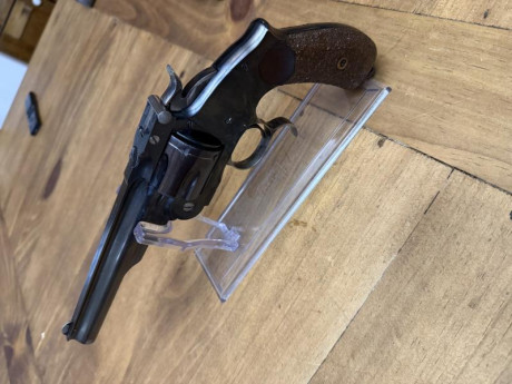 Vendo mi magnífico revólver Uberti Russian calibre 44 Russian, con caracteres cirílicos y en perfecto 10