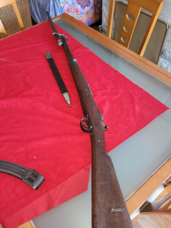 Mauser Oviedo largo de caballería inutilizado 
Precio 500€
Bayoneta incluida 
Más información por privado 02