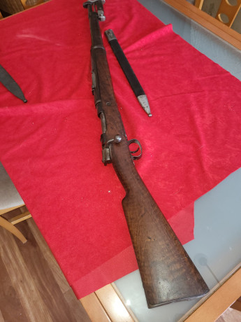 Mauser Oviedo largo de caballería inutilizado 
Precio 500€
Bayoneta incluida 
Más información por privado 01