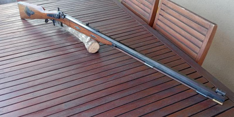 Buenos días
Creo que es el modelo Target. 
Pongo en venta este rifle del cal.44
Buen estado de conservación 02
