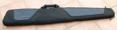 Por cese actividad vendo escopeta de plato Beretta 692 Trap para zurdo.
Único propietario. Perfecto estado 20