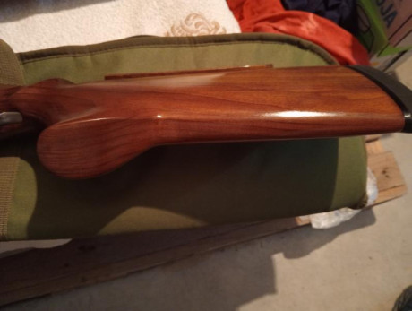 Culata regulable de trap o foso olímpico para browning B525. Realizada por culatero con madera de nogal. 12