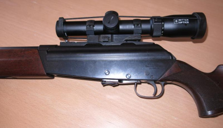  RIFLE SAKO VALMET HUNTER M88 .
Cal. 30-06
SEMIAUTOMATICO.
Cañón de 53 cm.
Incluye 2 cargadores de 2 y 20