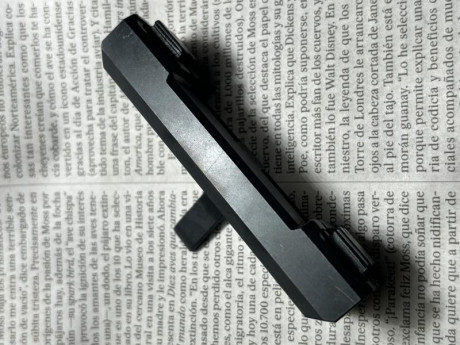 Se vende heckler Koch original montura para rifle modelo HK940. Como nuevo y regalo un Picatinny carril.
Pido 02