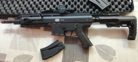 Hola,saco este nuevo tema,pues como yo,muchos de vosotros,amantes de las armas de corte tactico del 22,customizais,vestis,adornais 131