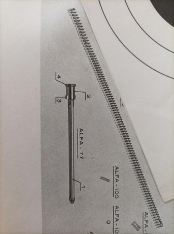 Buenas, busco este goniómetro,el brazo antiaéreo y el  vástago del muelle recuperador.
Gracias. 02