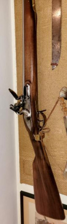 BROWN BESS PEDERSOLI RIFLE AVANCARGA 75.

Buenos dias.
Vendo Rifle Avancarga Pedersoli.
Estado IMPECABLE
Nunca 11