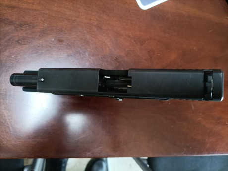 Buenos días,
Vendo Glock 19 de segunda generación, con dos cargadores y.maletin no original.
Precio 350 00