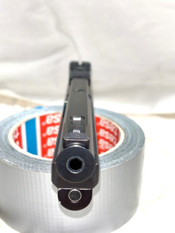 Muy buenas a todos.
Un compañero del club, ha comprado una SPS FALCON sistema 1911 de 9mm con un kit STI 22