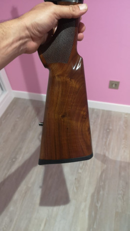 Se vende escopeta Benelli Centro Crio, con cañón de 71 y 5 criochokes. Se vende con funda y maletín incluidos, 00