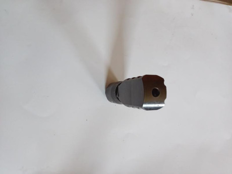 Buenas , se vende freno de boca Vertebrae con sintonizador APW en muy buen estado
La rosca es de 18x1 00