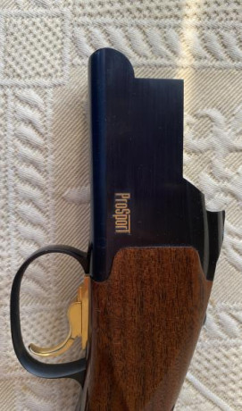 Vendo Browning B 725 proSport, culata de zurdo, un año, ha disparado menos de un cajón, en excelente estado 21