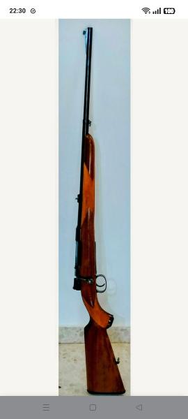 Rifle de fabricación sueca y acción mauser. Liviano de peso y muy manejable. Excelentes prestaciones y 02